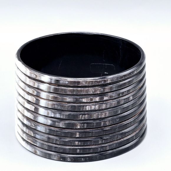 Ombre Wide Bangle Bracelet Ivory Black Ribbed Tribal Statement Jewelry - Picture 3 of 6